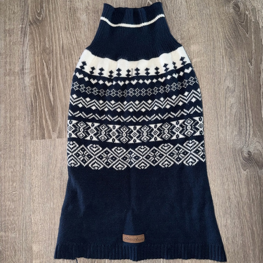Eddie Bauer Dog Sweater | XL